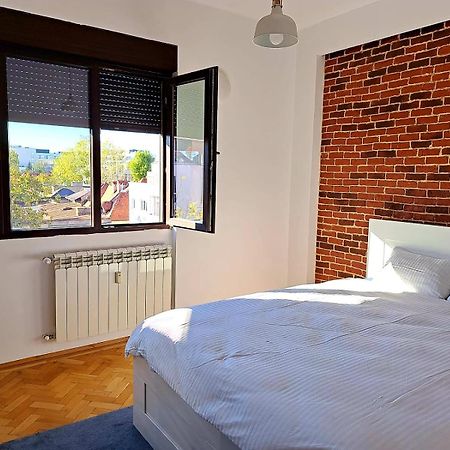 Classy Apartment With Parking In The City Center Bukarest Exterior foto