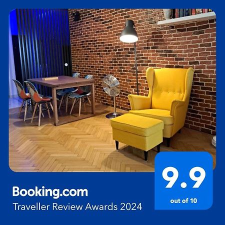 Classy Apartment With Parking In The City Center Bukarest Exterior foto